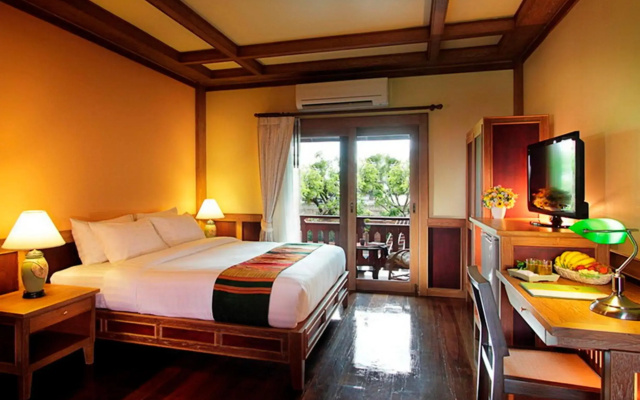 Baan U Sabai Boutique House