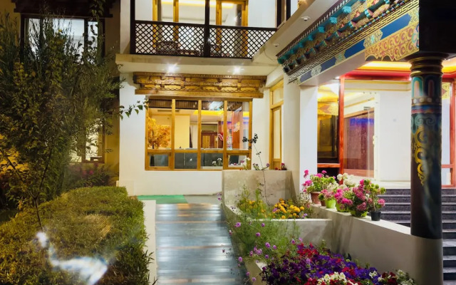 Oasis Villa