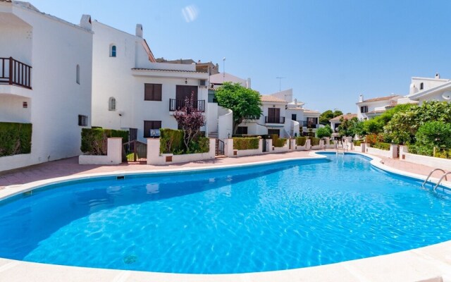 Fabulous Holiday Home in Miami Platja With Sea Views