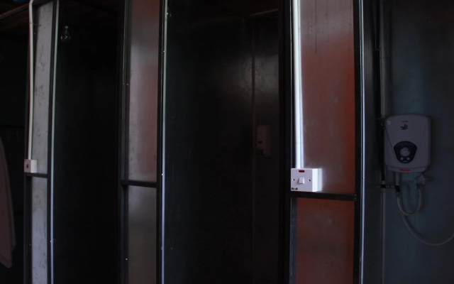 DIY Dorm - Hostel