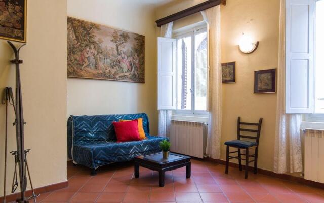 Florence Ariento Romantic Apartment