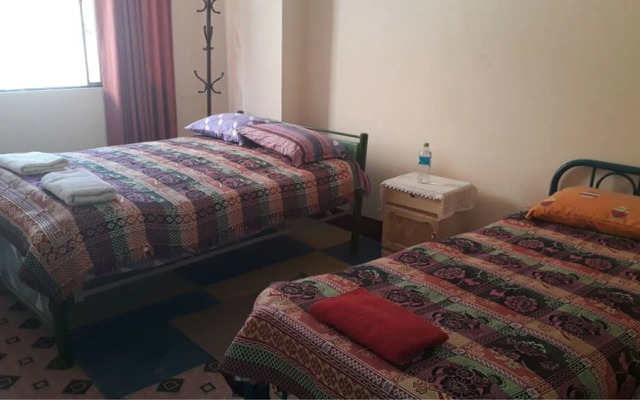 Yo-Lin Hostal