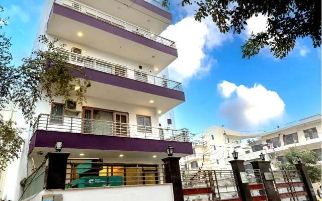 Saavi Hotel Medicity