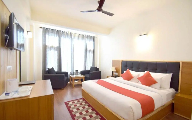 The Woodbine by OYO Rooms