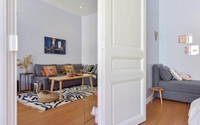 SERRENDY Fall in love Large 1-bedroom apartment 7min to Palais