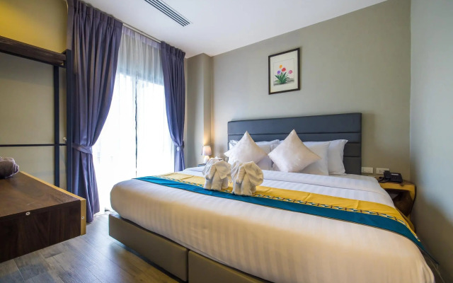 Kana Triple L Hotel