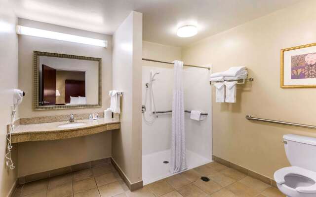 Comfort Suites Columbia Gateway