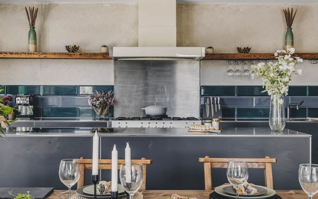 Heron House - Luxury Grand Designs Eco-home