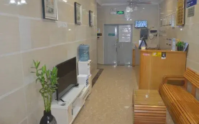 Yayuan Hostel