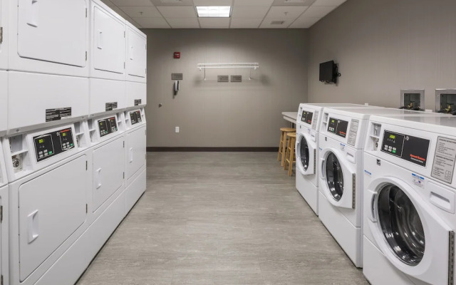 Hotel Best Western Fishkill Inn & Suites (formerly Hawthorn Suites by Wyndham)