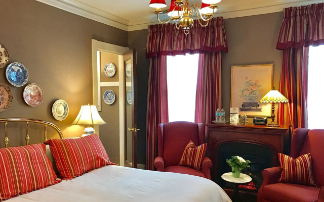 The Belvedere Inn & Restaurant