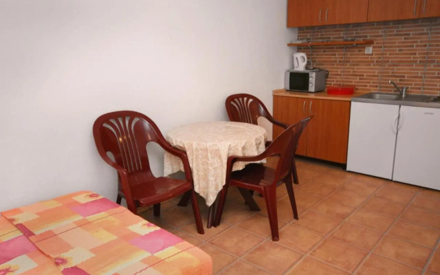 Apartment Podaca 6050a