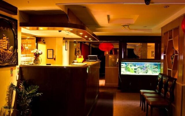 Newbury Hotel
