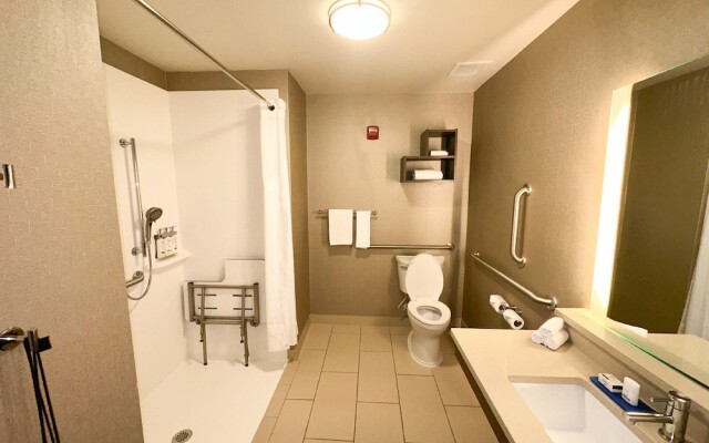 Holiday Inn Express Plymouth-ann Arbor