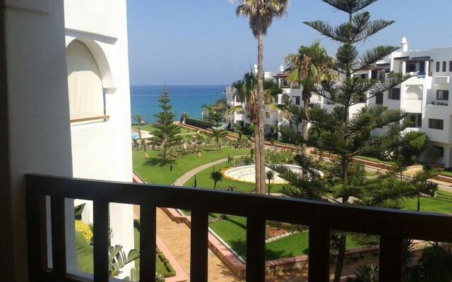 Bab Rouah 2 Bedroom Apartment