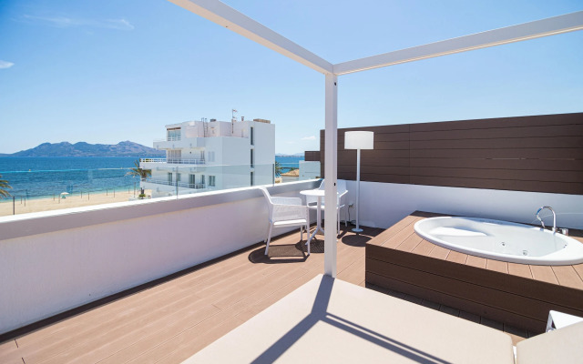 Cabot Hobby Club Apartments