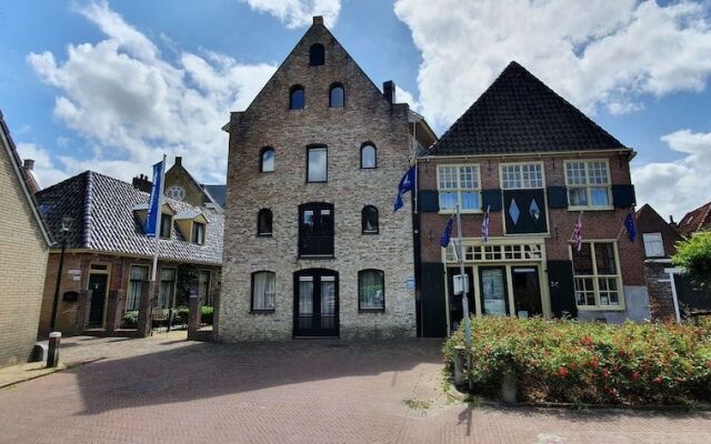 Hotel Almenum Stadslogement Harlingen