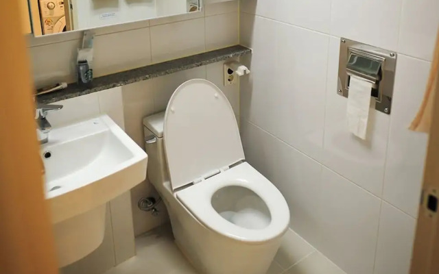 Hitomorrow Residence