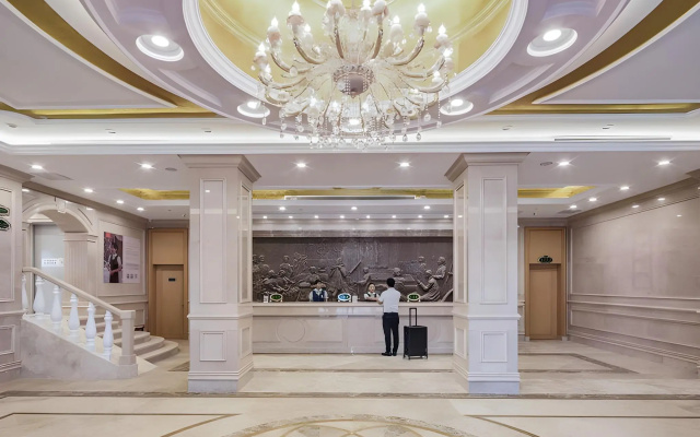 Vienna Hotel(Guangzhou North Railway Station Huaguoshan Subway Station Store) – Lobby – Guangzhou