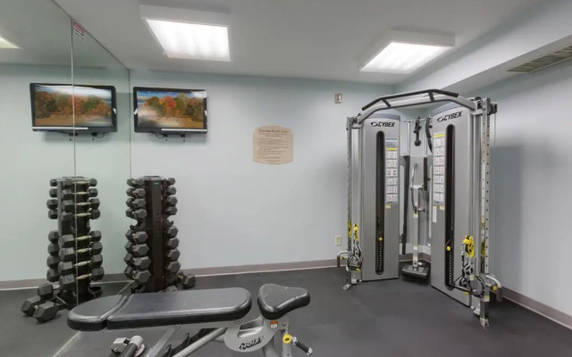 Residences at Daniel Webster