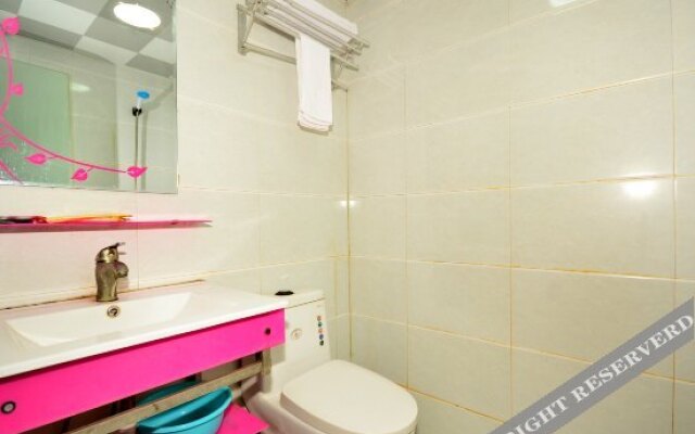 Rujia City Hostel