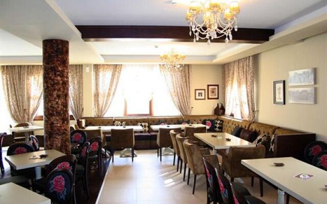 Hotel Grand Chalet