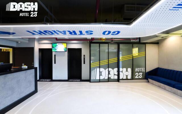 Dash 23 Hotel