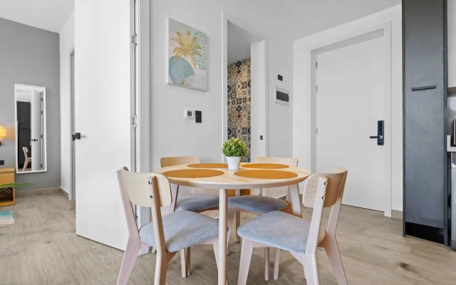 NOK Elegant 1BR The Towers by Vistacana