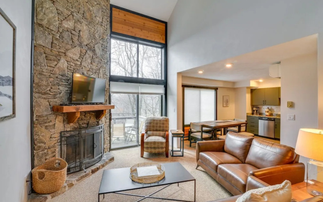 Swiss Mtn Condo: 3 Mi to Seven Springs Resort