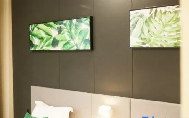 Shenzhen Yuemei Four Seasons Hotel