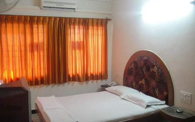 Chinnas Residency