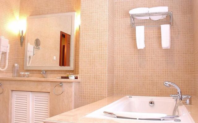 Yaan Dream Spa Hotel