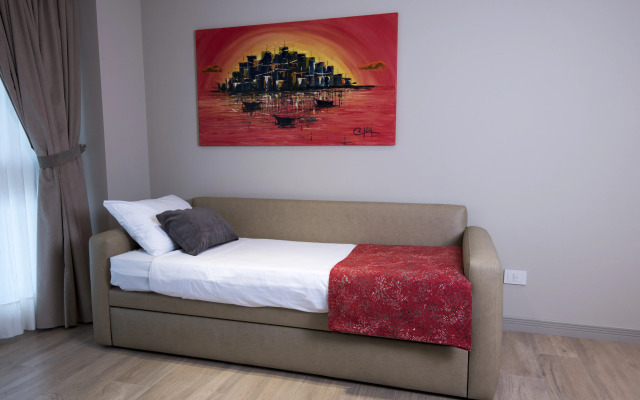 Arc Arenales Studios & Suites