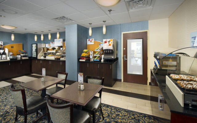 Comfort Inn Capitol Gateway