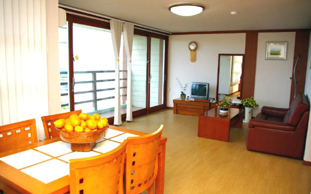 Jeju Kumgangsan Condo