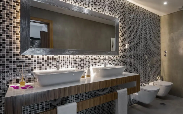 Luxury 47 - Deluxe Villa