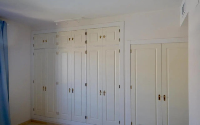 2303-Huge 2 bedrooms apt with sea view