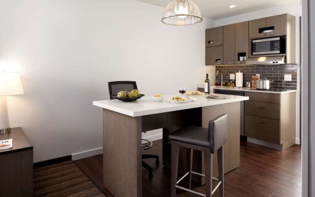 Hyatt House Indianapolis / Fishers