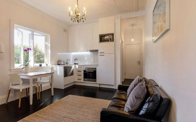 Bondi Beach Prime with Sunroom H405