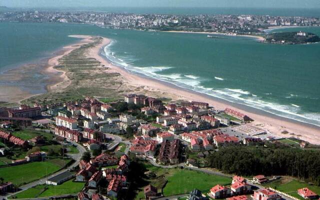 Surf House - Casa del Surf