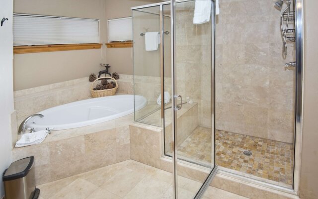 2239a Chamonix 3 Bedroom Home by Redawning