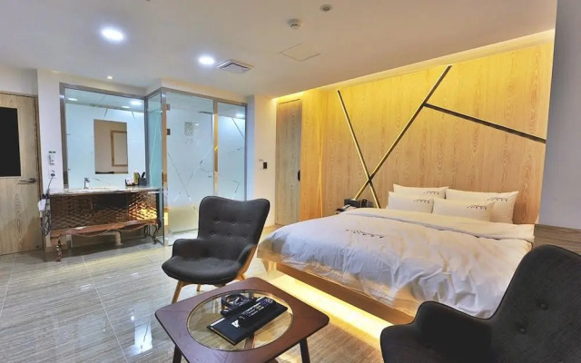 YTT Hotel Nampo dong Busan