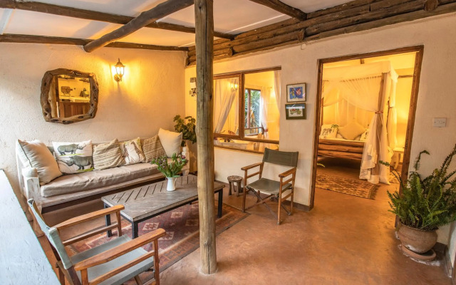 Ol Losowan House, Karen