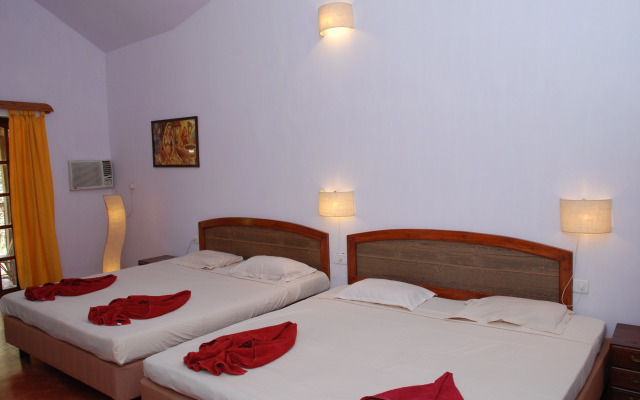 Sea Breeze Inn Calangute, Goa
