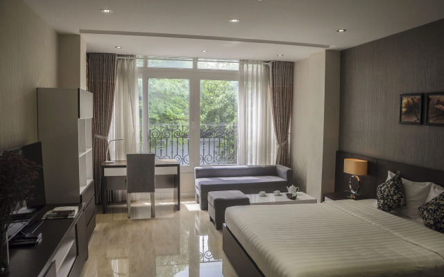Sunny Serviced Apartment