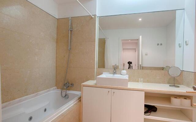 Libest Ribeira 3 - Time Out Market