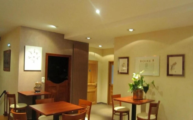 Hôtel Restaurant Emile Job