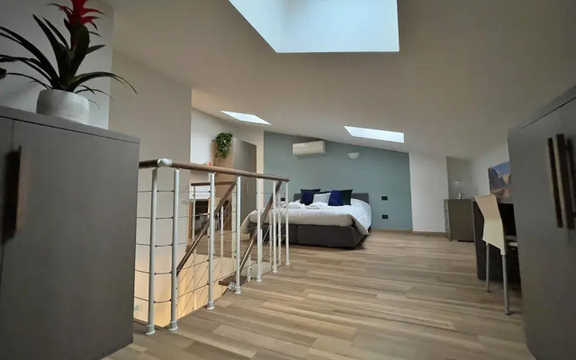 Chic Apt Near Piazza Duomo, Milan