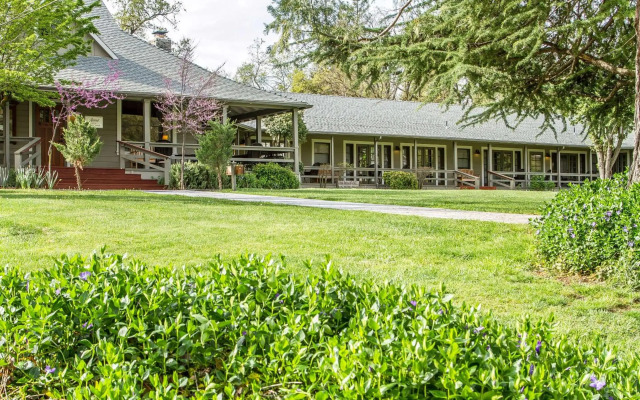 Sierra Sky Ranch, an Ascend Hotel Collection Member