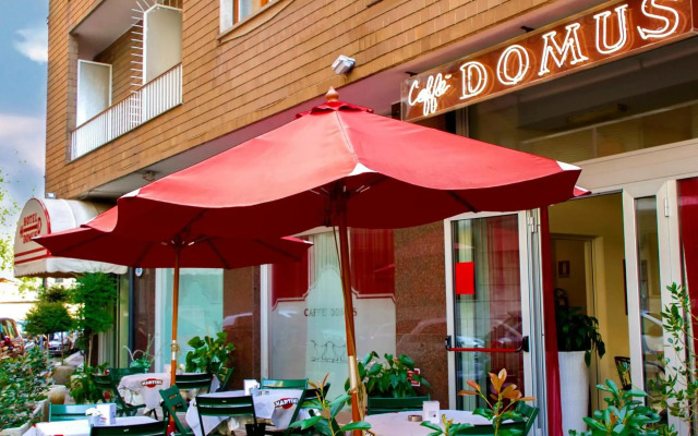 Hotel Domus
